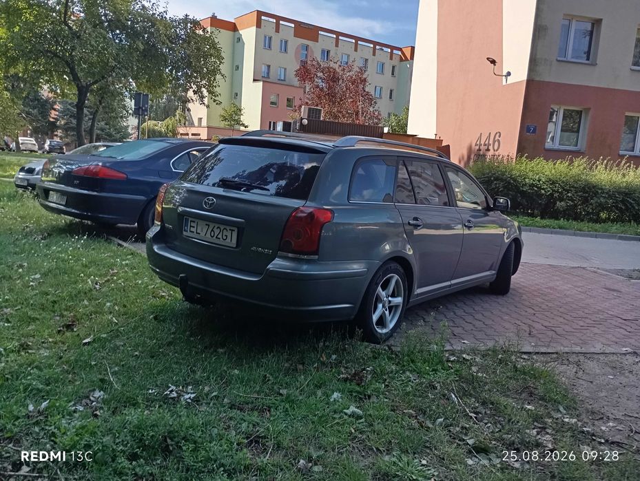 Zadbana doinwestowana benzyna długie opłaty