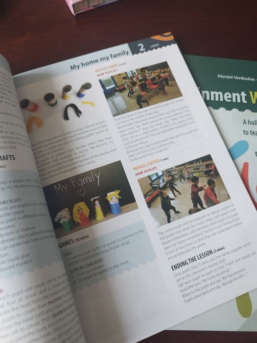 Підручники My Edutainment World (2 parts)