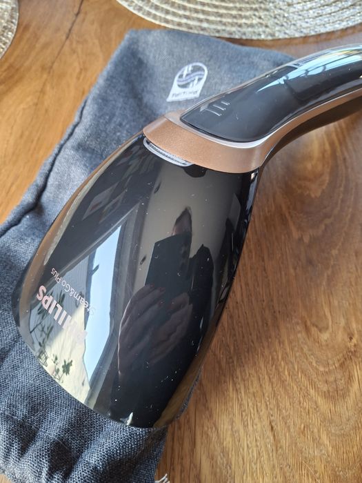 Parownica do ubrań ręczna Steamer Philips