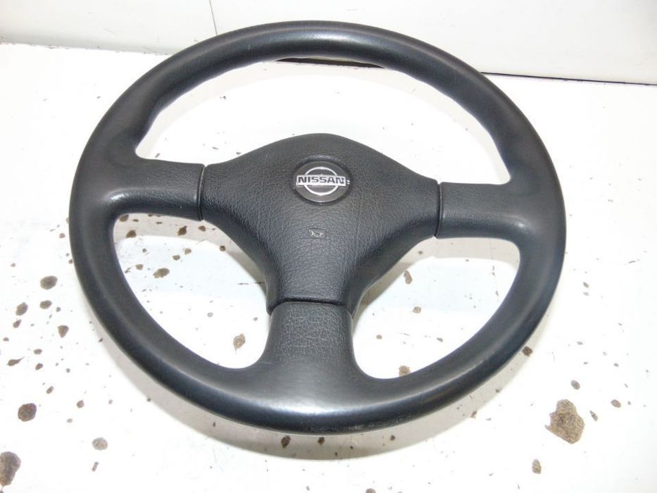 Nissan 100 nx farolins traseiros/Volante