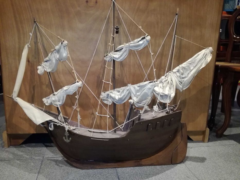 Barco decorativo de parede, excelente estado elegante e original