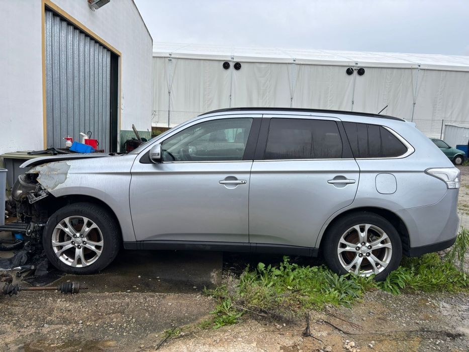 Carrinha Mitsubishi Outlander