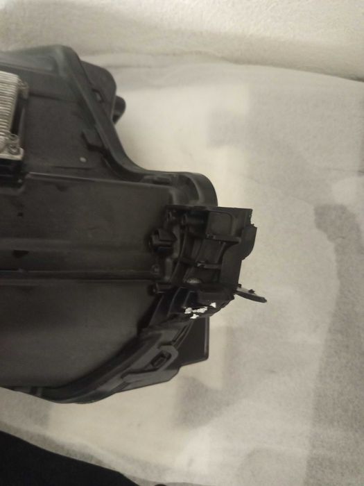 Lampa prawa Przód Przednia SKODA KAROQ Full LED 57B.941.036B