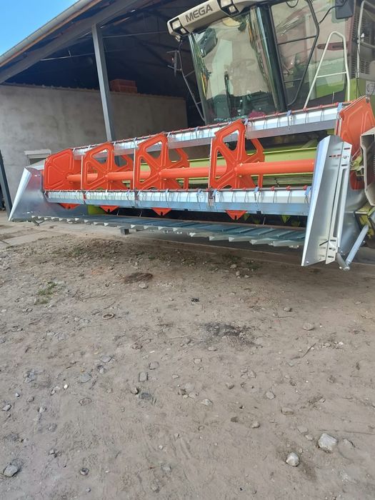 Przezbrojenie, przystawka heder do zbioru słonecznika, Claas mega medion c510 cerio 360 350 340 330 tucano agro metal CNC