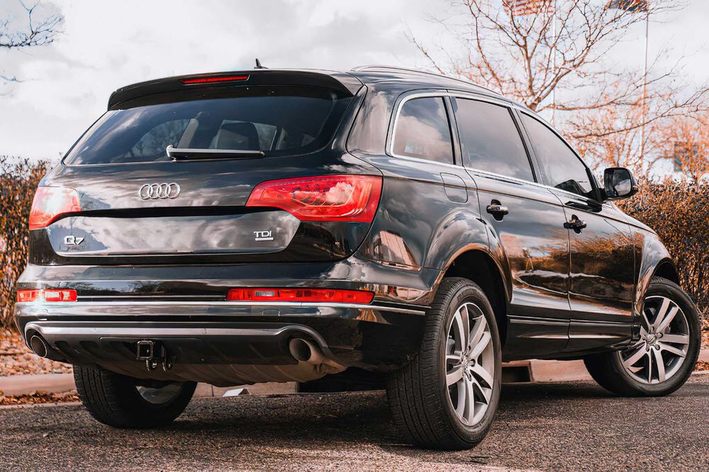 Audi Q7 quattro Prestige      2012