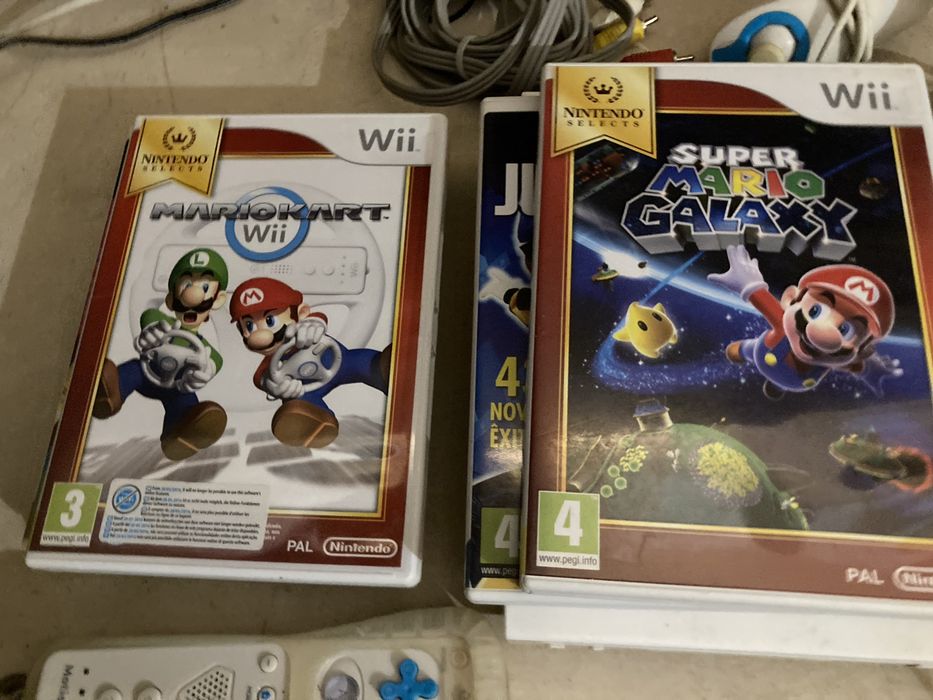 Wii em bom estado com 5 jogos