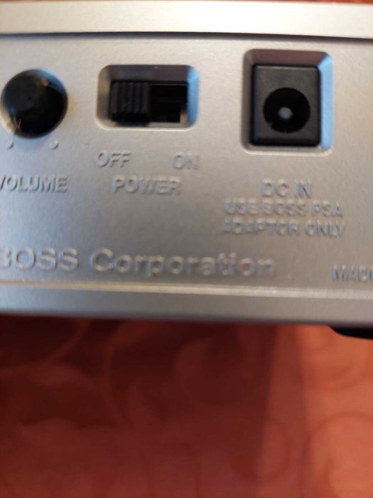 Caixa de Ritmos..DR-3 da BOSS  em perfeito estado de funcionamento