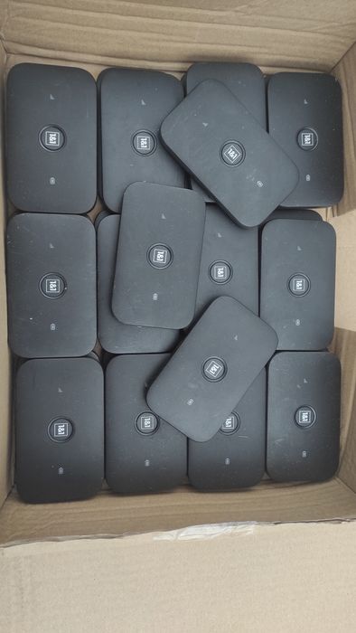 Роутер Huawei E5573Cs-322 4g LTE Wi-Fi