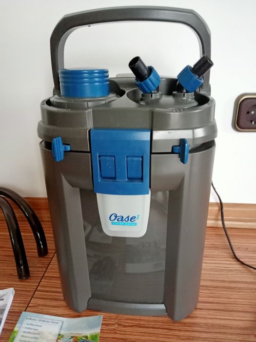 Filtr zewnętrzny Oase BioMaster 250.