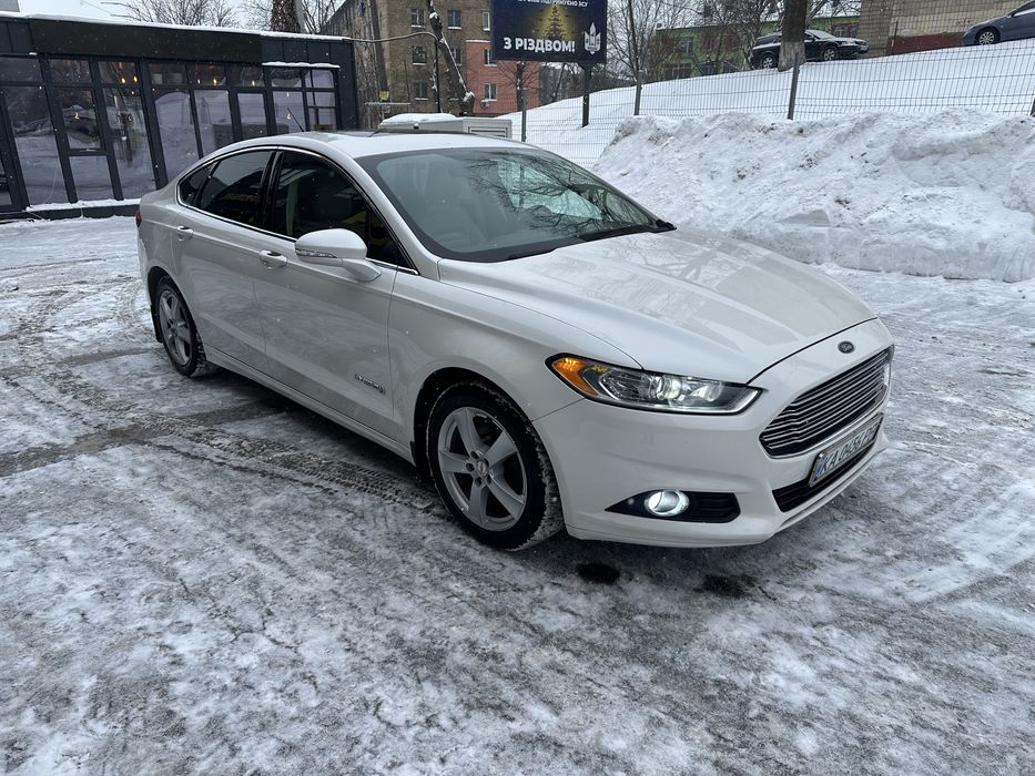 Ford Fusion Hybrid