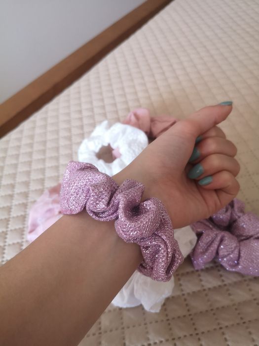 Elásticos cabelos novos