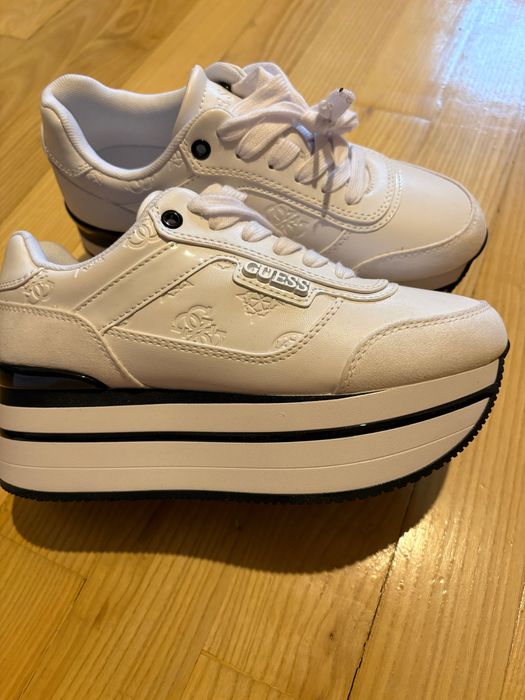 Кросівки, снікерси guess.оригінал