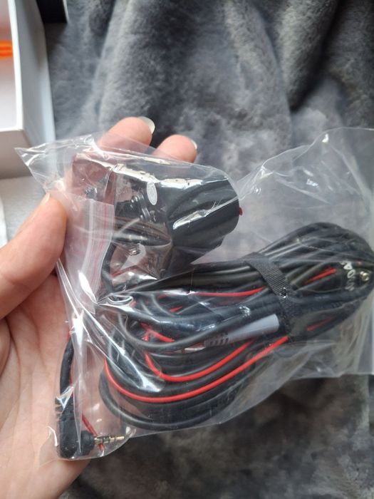 Wolfbox g900 камера заднього виду/ відеореєстратор у дзеркалі 4k