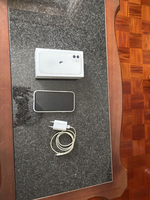 Iphone apple com carregador