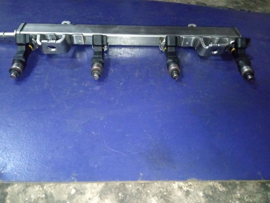 Форсунки Бензинові Бензиновьіе 0280158103 Mazda 3 5 6 1.8i 2.3i