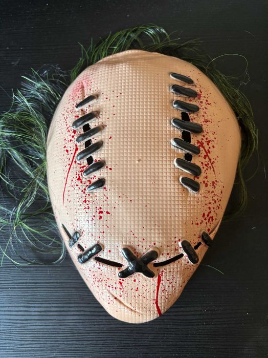 Máscara de Halloween nova