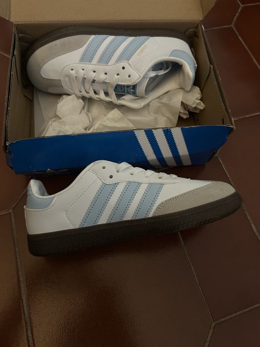 Adidas Samba OG Branco/Azul Bébe – Com Caixa