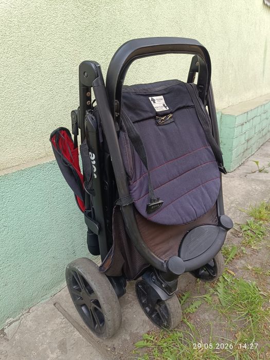 Продам дитячу коляску JOIE