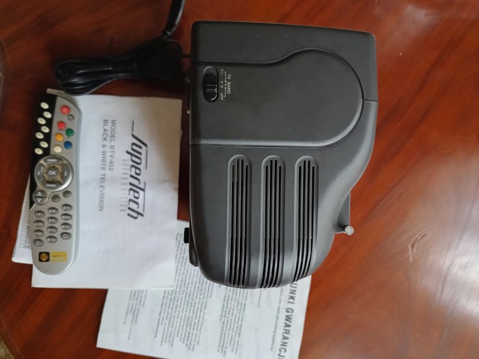 Телегупертетш. Телевізор.