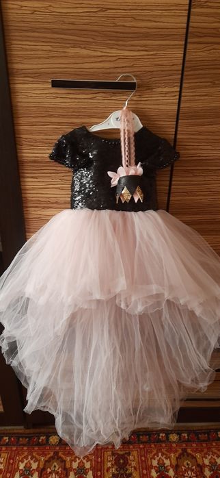 Нарядное платье+ корона