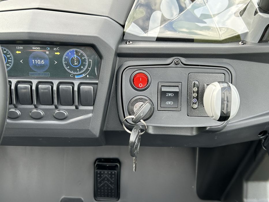 Auto Samochód na Akumulator JEEP XMX 4x4 180 Watt Dwuosobowy Lakier