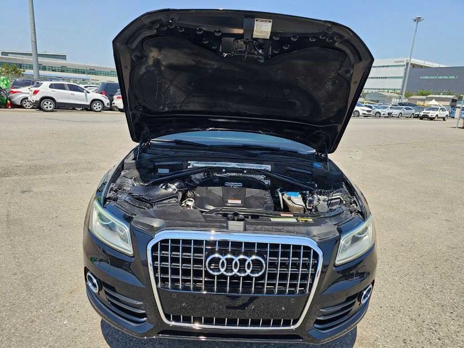 2016 Audi Q5  Premium Plus
