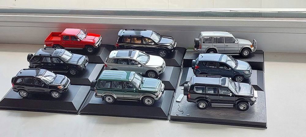 Модели внедорожников(1:43),