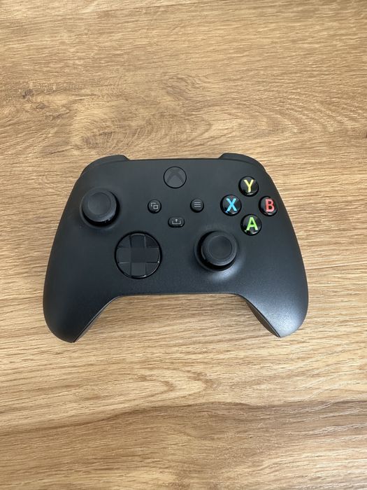 Xbox serie s carbon black 1Tb