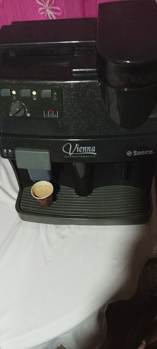 Maquina de café saeco automática