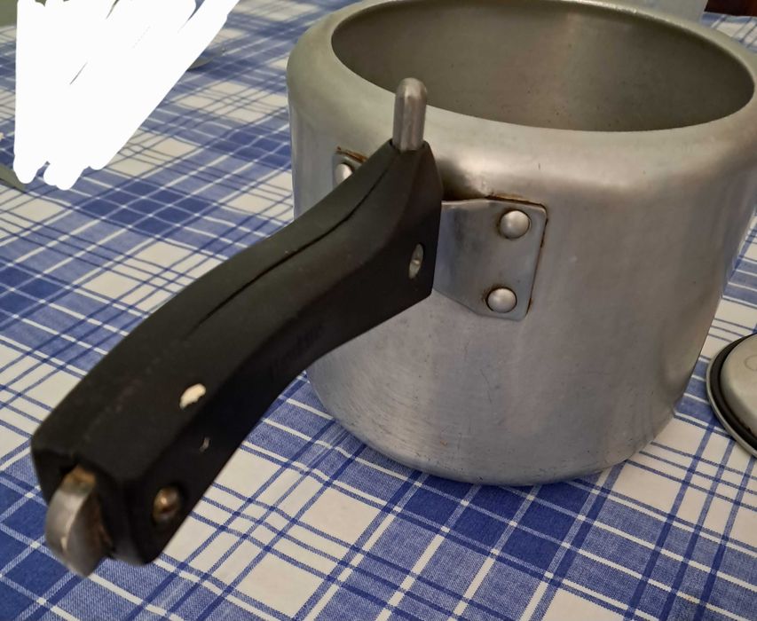 Pequena panela de pressão da Hawkins