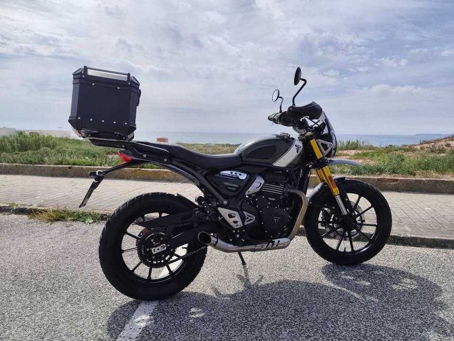 Triumph 400x scrambler