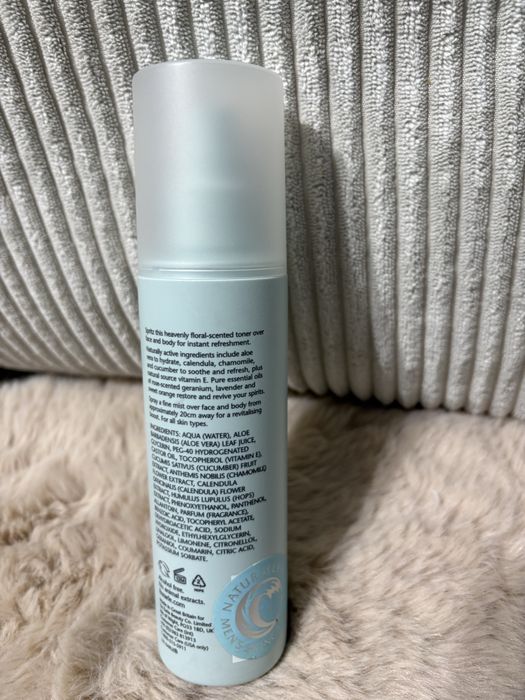 tonik do twarzy Liz Earle  200ml