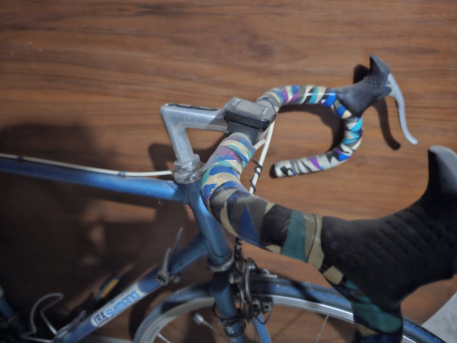 Bicicleta de Ciclismo Shimano em Alumínio