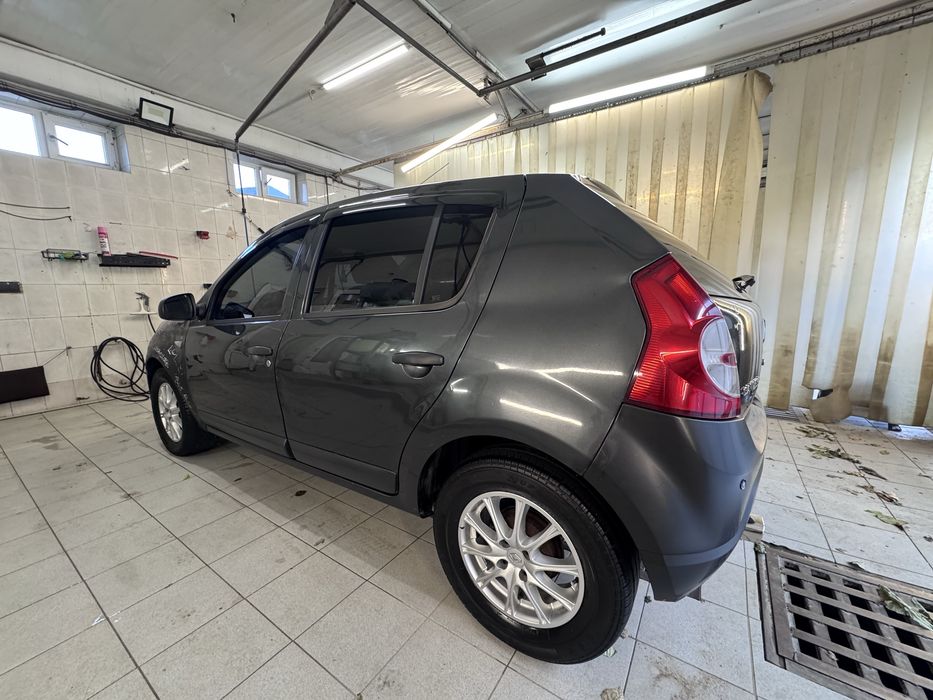 Dacia sandero 1.4 2008р
