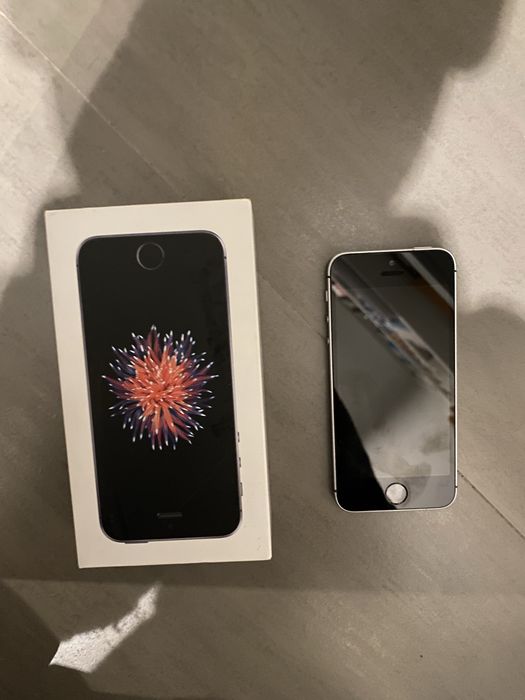 iPhone 5 SE inox