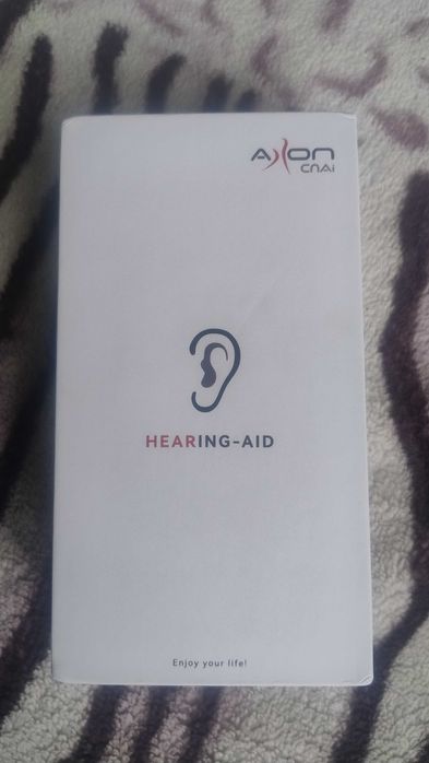 Aparat słuchowy wewnatrzuszny AXON