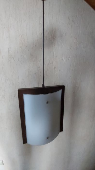 Lampa wisząca drewno - szkło