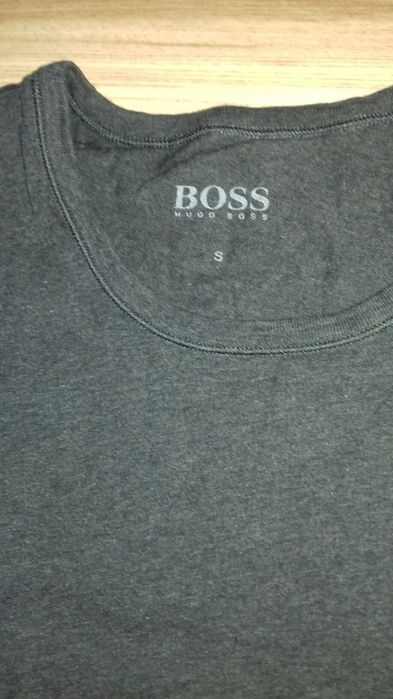 Koszulka firmy Hugo Boss rozmiar S