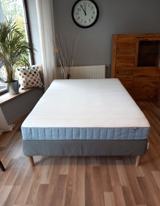 Nowe -40% Ceny łóżko kontynentalne LYNGÖR + materac VALEVAG Ikea spręż