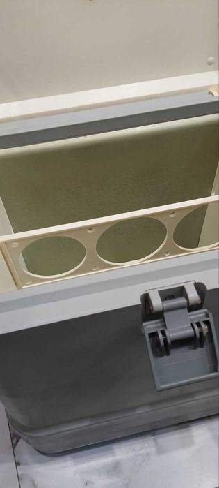 Автомобильный холодильник