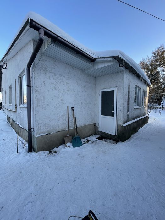 Продаж житлового будинку в с. Гранітне