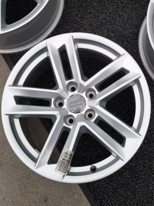 NOWE Felgi Alu 17" Audi A4 B9 B8 B7 B6 A6 C7 C6 Q5 5x112 Oryginalne