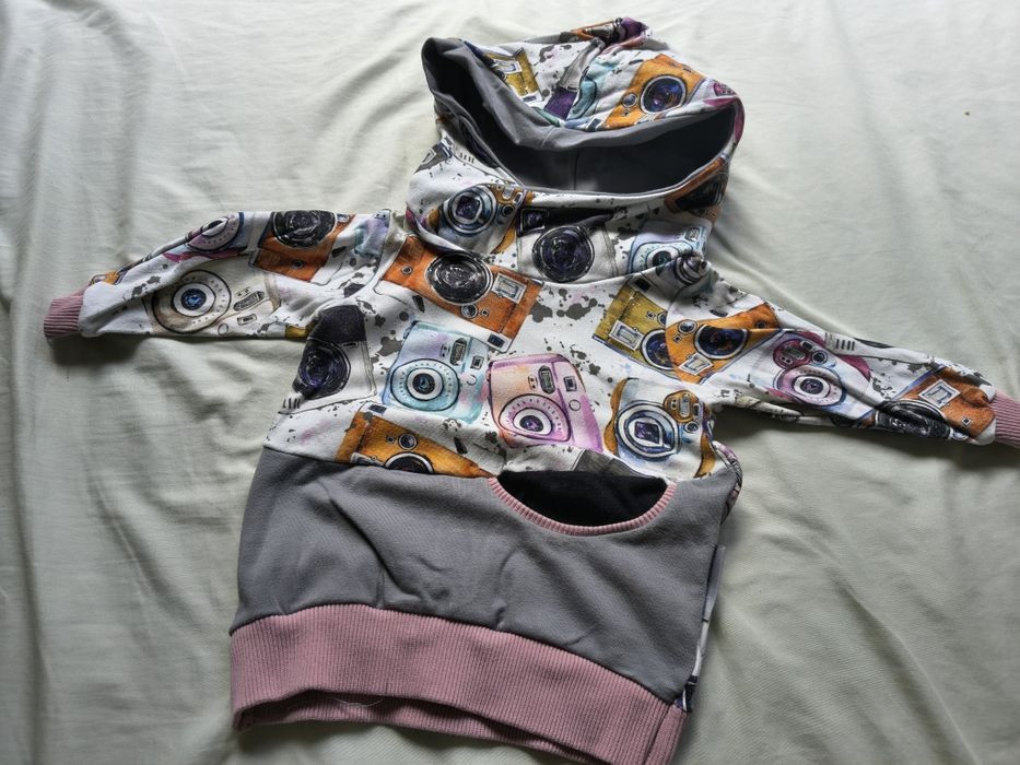 Paczka ubrań dla dziewczynki sukienki body pajacyki bluzy 80/86