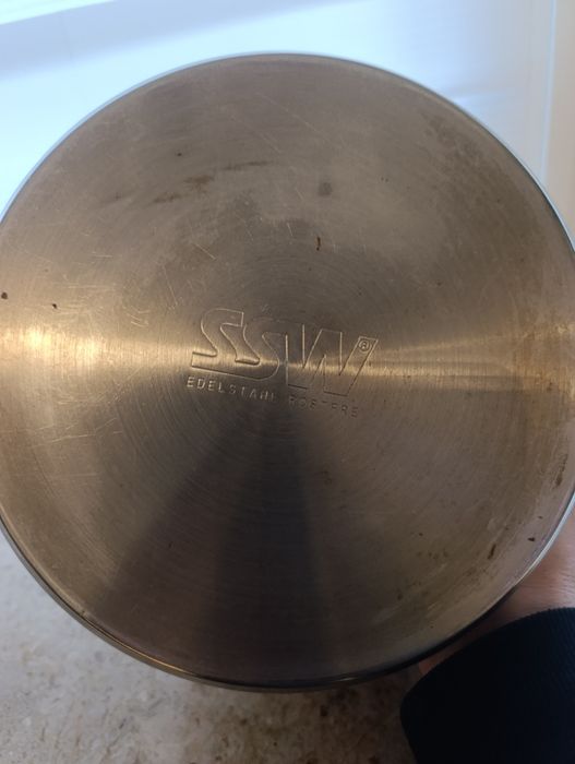 Кастрюля с нержавейки