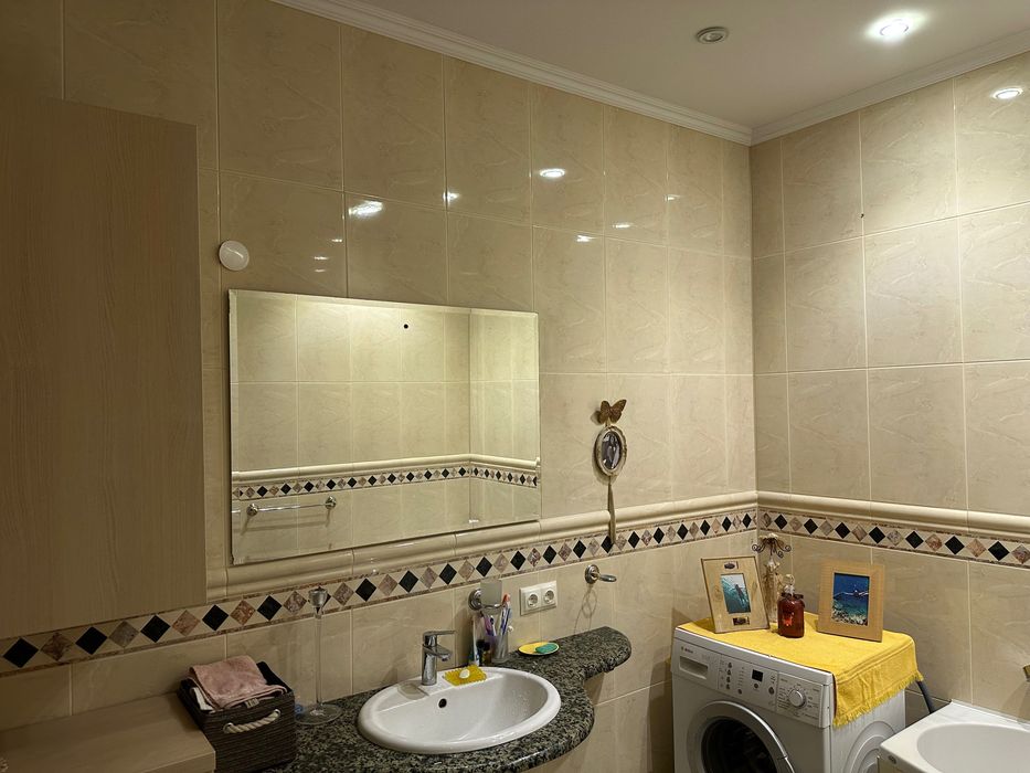 Ексклюзивна 2к квартира 85м² з каміном та власним гаражем, Небесної Сотні 2Б