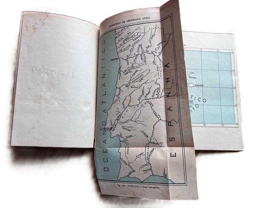 Livro raríssimo - Documentação Cartográfica de 1943