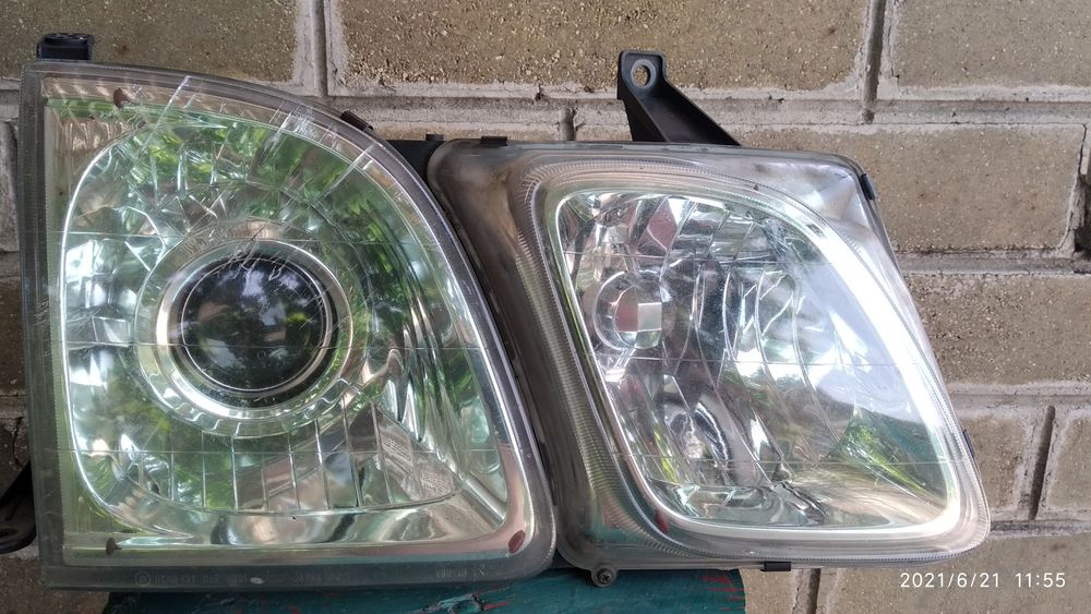 фары и противотуманки Lexus LX 470, оригинал