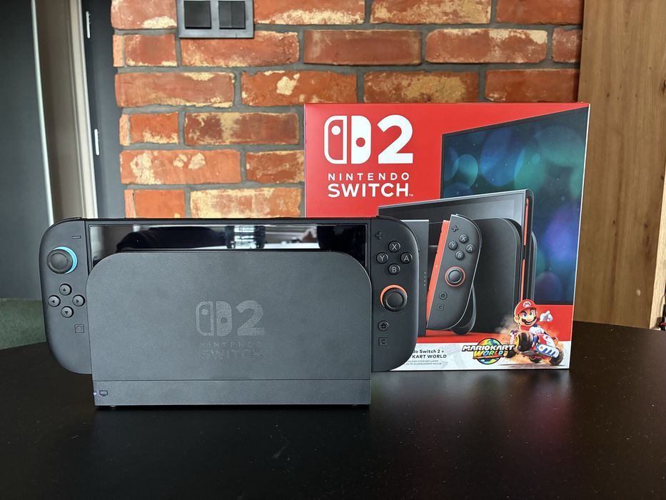 Nintendo Switch 2 + etui