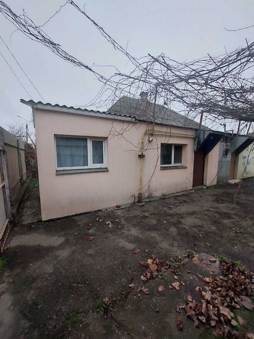 сдам частину будинку 9000грн. Світло постійно