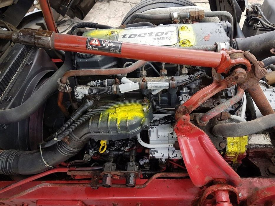 SILNIK IVECO EUROCARGO EUROFIRE 3.9 TECTOR 125 kW 170 KM F4AE0481A 00-07 rok